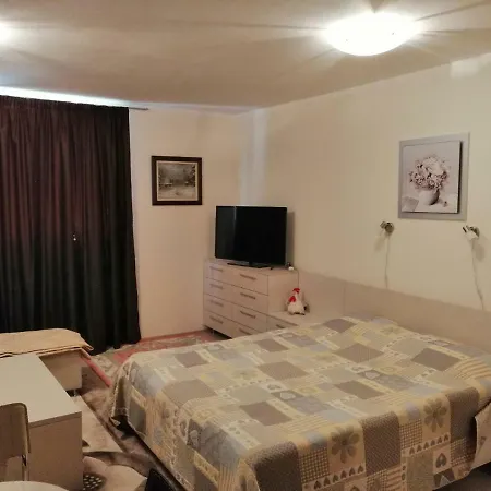 In Gardens * Borovets